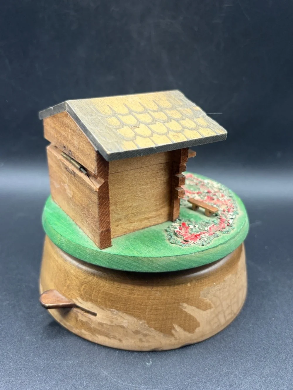Vintage Reuge Swiss Chalet Cabin Music Box “Toy Symphony” Trinket Box Works